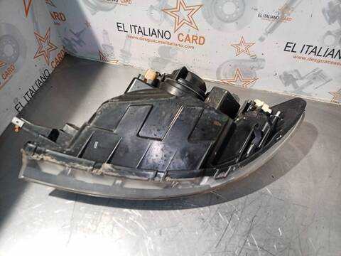 Foto 2ª: Faro Derecho Chevrolet Lacetti CDX 109CV 80KW [F16D3] (2007)