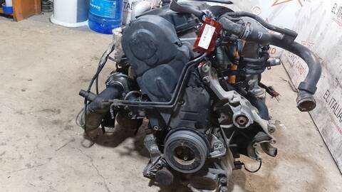 Foto 2ª: Motor Completo Volkswagen Passat COMFORTLINE BERLINA 115CV 85KW [AJM] (1999)