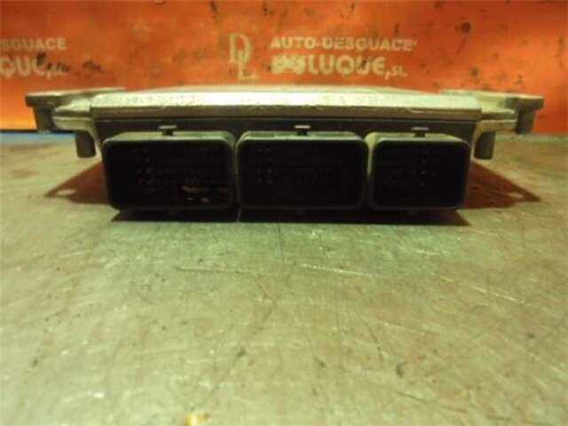 Foto 2ª: Centralita Motor ECU Renault Trafic 1.9 27 CN COMBI6 ACRISTALADO PARCIAL [1.9 LTR. - 60 KW DIESEL]