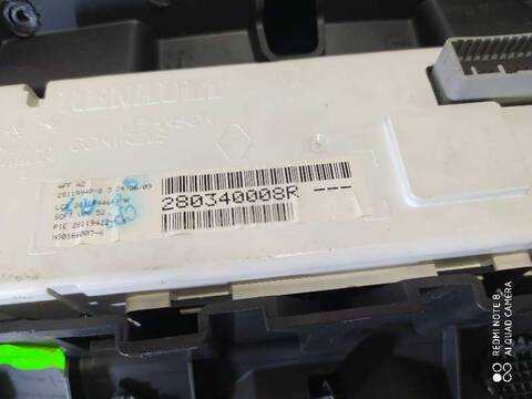 Foto 4ª: Pantalla Multifuncion Renault Megane 1.5 DCI DIESEL CAT BERLINA 86CV 63KW III BERLINA 5 P [K9K830] (2009)