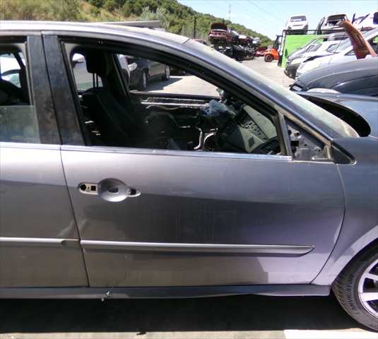 Puerta Delantera Derecha Renault Laguna 1.5 DCI RANCHERA,2007-2015