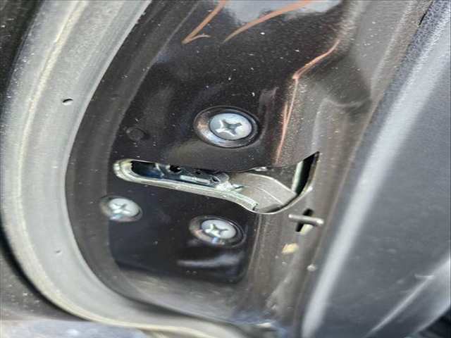 Cerradura Puerta Trasera Izquierda Nissan Juke HRA2DDT