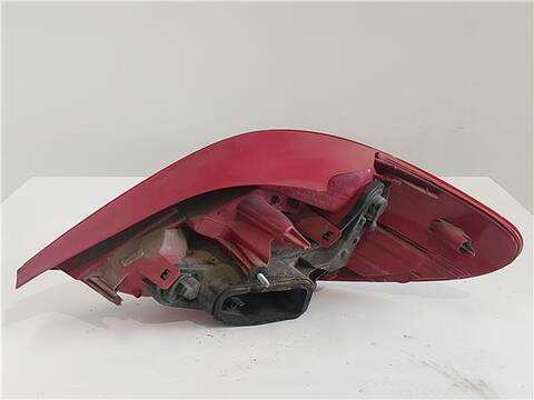 Foto 2ª: Piloto Trasero Izquierdo Peugeot 207 1.6 HDI 90CV 66KW [9HX (DV6ATED4)] (2009)