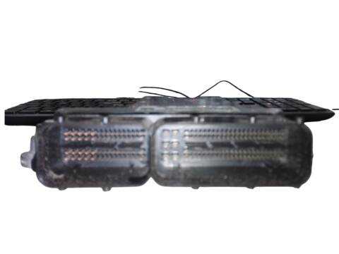Foto 3ª: Centralita Motor ECU Volkswagen Multivan 2.5 TDI 4MOTION (2003)
