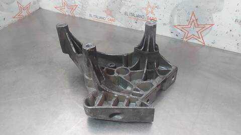 Foto 2ª: Soporte Motor Audi A3 136CV 100KW (2003)