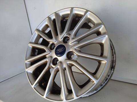 Foto 2ª: LLanta Aleacion Ford Ka ULTIMATE 86CV 63KW [BIKE] (2019)