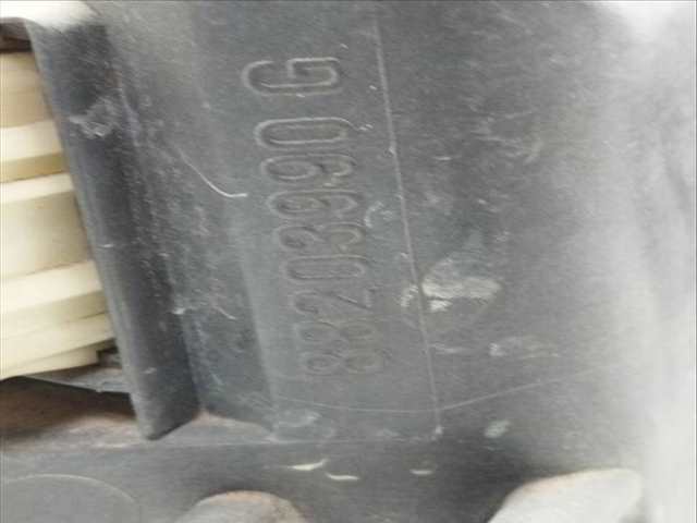 Foto 2ª: Faro Izquierdo Peugeot 306 GRAFFIC BERLINA 68CV 50KW [DJY] (1998)