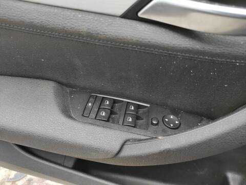 Botonera Elevalunas Bmw X1 3.0 G 258CV 190KW N52B30A