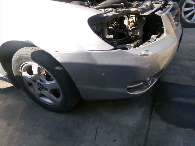 Foto 2ª: Paragolpes Delantero Kia Cerato 2.0 CRDI 2004-2009 [D4EA] (2005)