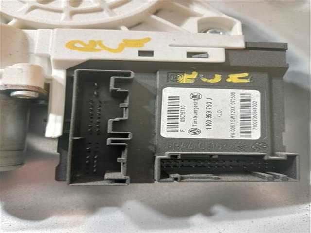 Foto 3ª: Elevalunas Eléctrico Delantero Izquierdo Volkswagen Tiguan 2.0 TDI 140CV (2007)