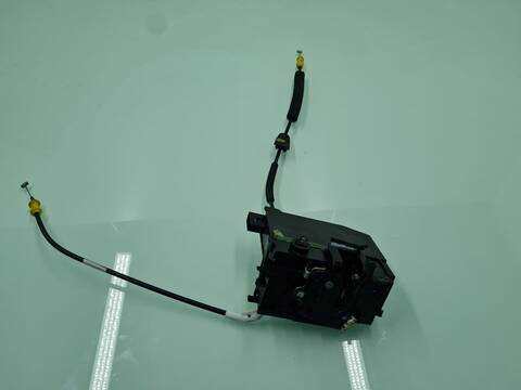 Foto 2ª: Cerradura Puerta Trasera Derecha Peugeot 308 GT LINE 150CV 110KW [AH01] (2016)