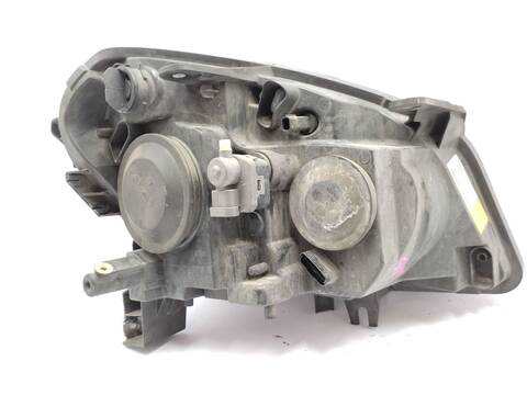 Foto 2ª: Faro Izquierdo Nissan Qashqai 2.0 141CV 104KW [MR20] (2008)