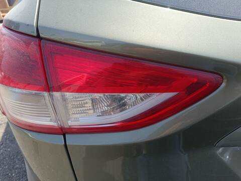 Piloto Portón Izquierdo Ford Kuga UFMA AUT.