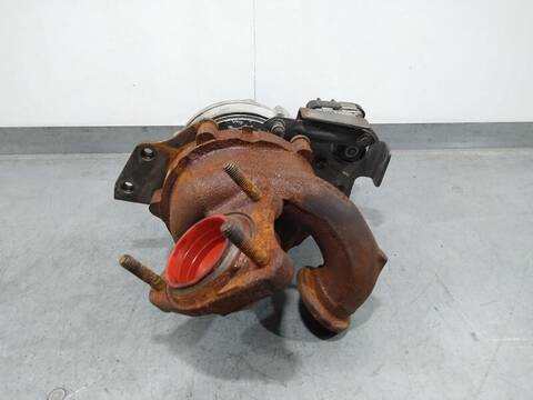 Foto 3ª: Turbocompresor Ford Focus TREND 116CV 85KW [KKDA] (2008)