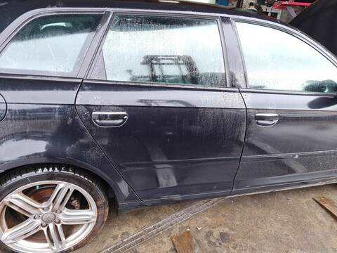 Puerta Trasera Derecha Audi A3 2.0 TDI LIMITED EDITION 103KW) 140CV