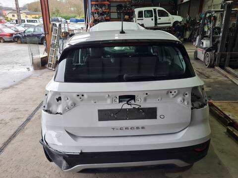 Portón Volkswagen T-Cross BASIS 95CV 70KW