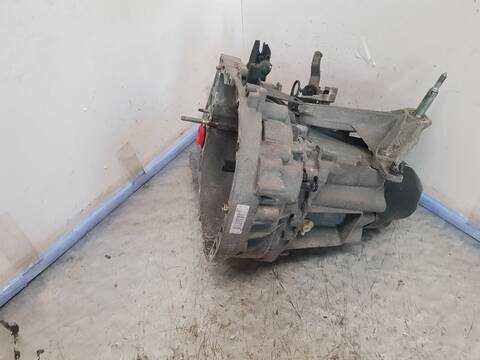 Foto 2ª: Caja Cambios Renault Modus CONFORT DYNAMIQUE 82CV 60KW [K9KJ750] (2004)