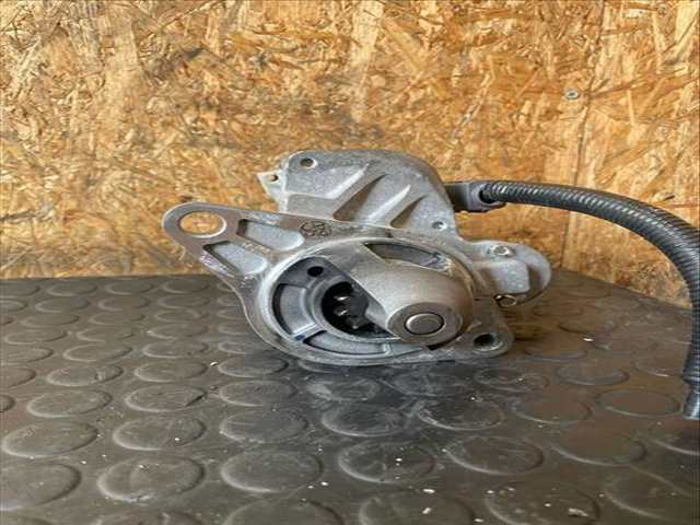 Foto 3ª: Motor de Arranque Toyota Yaris ACTIVE 1 16V CAT 111CV (2017)