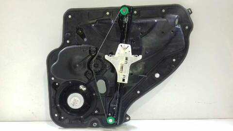 Foto 3ª: Elevalunas Manual Trasero Izquierdo Volkswagen Golf SPORT 105CV 77KW [CAYC] (2010)