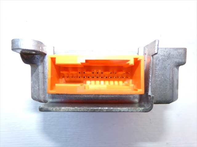 Foto 3ª: Centralita Airbag Volkswagen Sharan 1.9 TDI 1995-2000 [1Z] (1997)