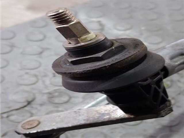 Foto 2ª: Motor Limpia Delantero Bmw Serie 3 315 1.8 316TI [1.8 LTR. - 85 KW 16V] [N42B18A G]