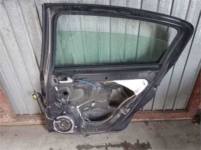 Foto 2ª: Puerta Trasera Derecha Peugeot 407 1.8 CONFORT [1.8 LTR. - 92 KW 16V CAT (6FY - EW7A)] [6FY (EW7A)]