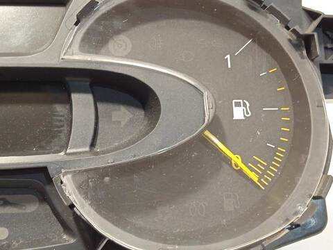 Foto 4ª: Cuadro de Instrumentos Renault Captur 1.5 DCI DIESEL FAP ENERGY 90CV 66KW [K9K628] (2015)