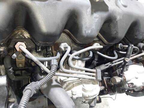Foto 2ª: Despiece Motor Volkswagen Transporter 2.5 TDI 102CV 75KW FURGONETA [ACV] (1996)
