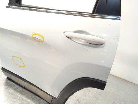 Foto 3ª: Puerta Trasera Izquierda Jeep Cherokee LIMITED 4WD 200CV 147KW [LAU61] (2016)