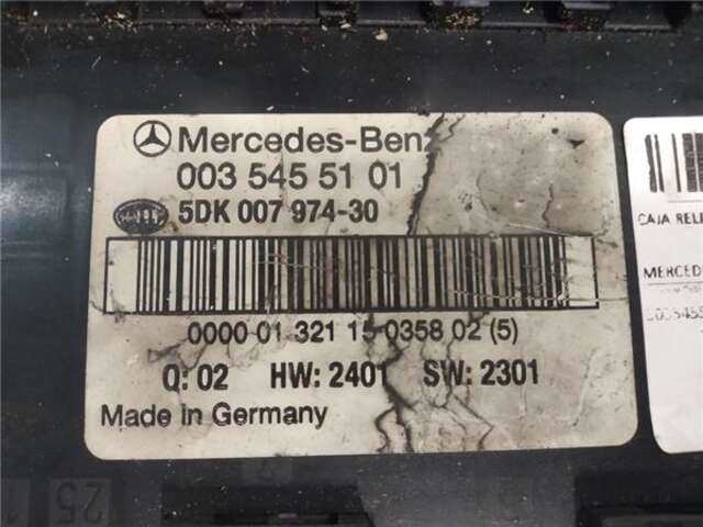 Foto 3ª: Caja Reles Fusibles Mercedes Clase C 160 2.7 CDI 20V (170 CV) BERLINA [OM612962]