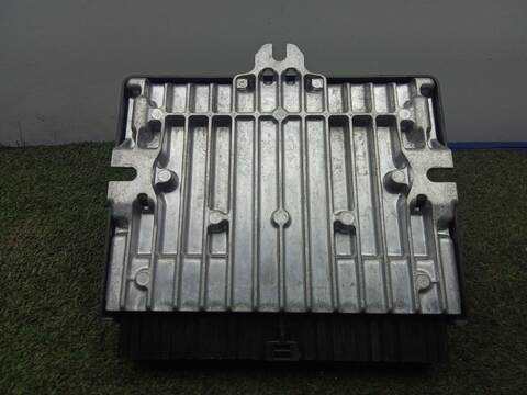 Foto 3ª: Centralita Motor ECU Land Rover Discovery 2.0 SD4 4X4 241CV 177KW [204DTA(AJ20D4)] (2018)