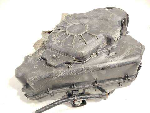 Foto 4ª: Deposito AdBlue Ford Mondeo 2.0 ECOBLUE HATCHBACK 150CV 110KW [YLCC] (2019)