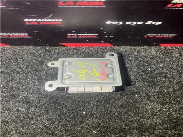 Foto 3ª: Centralita Airbag Renault Express 1.5 ADVANCE [1 5 LTR. - 70 KW BLUE DCI DIESEL FAP] 95CV 04.2021 ) [K9KU876]