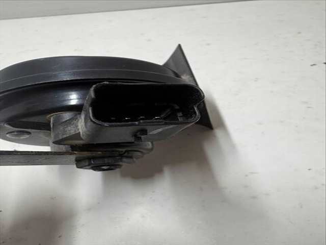 Foto 3ª: Claxon Dacia Sandero H4DF480 (2023)