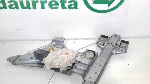 Foto 2ª: Elevalunas Eléctrico Delantero Derecho Mercedes Sprinter 310/313/316 CDI 906.631/633/635/637) 95CV 70KW CAJA CERRADA (2010)