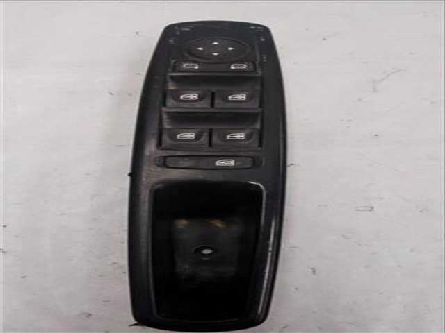 Botonera Elevalunas Renault Megane 1.5 AUTHENTIQUE [1 5 LTR. - 63 KW DCI DIESEL CAT] BERLINA 86CV III BERLINA 5P 2008 )