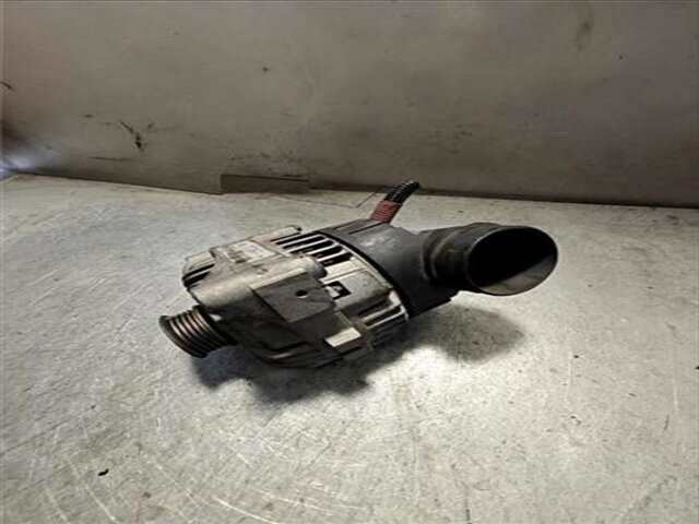 Foto 3ª: Alternador Bmw Serie 5 518 2.5 525D EXCLUSIVE [2.5 LTR. - 120 KW 24V TURBODIESEL CAT] [256T1]