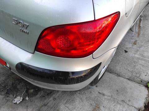 Piloto Trasero Derecho Peugeot 307 9HY BERLINA