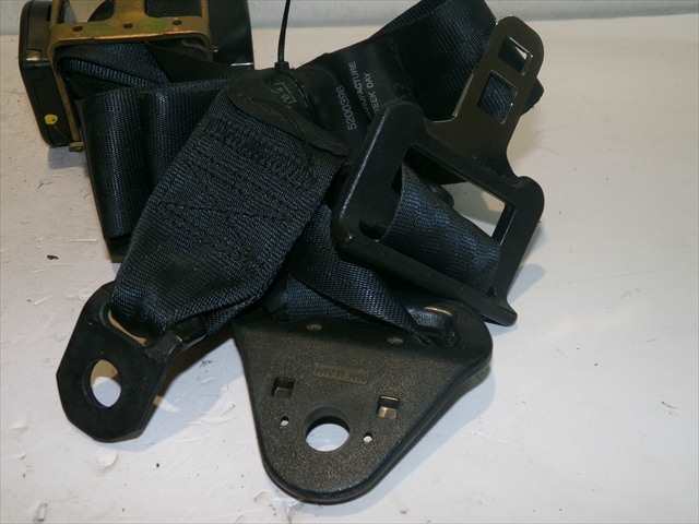 Foto 4ª: Cinturón Delantero Derecho Chrysler Neon 2.0 G 1994-1999 [420H] (1997)