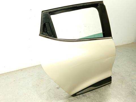 Foto 2ª: Puerta Trasera Derecha Renault Clio 1.5 DCI 90 90CV 66KW [K9K628] (2016)