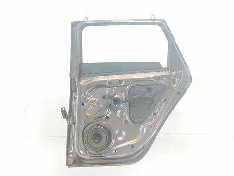 Foto 3ª: Puerta Trasera Izquierda Seat Leon 1.6 TDI 105CV [CLHA] (2012)