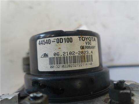 Foto 3ª: Abs Toyota Yaris 1.4 D-4D 90CV 66KW [1ND-TV] (2012)