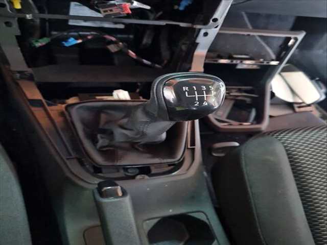 Foto 2ª: Palanca de Cambio Volkswagen T-Cross 1.0 TSI 95CV 70KW [DUSB] (2024)