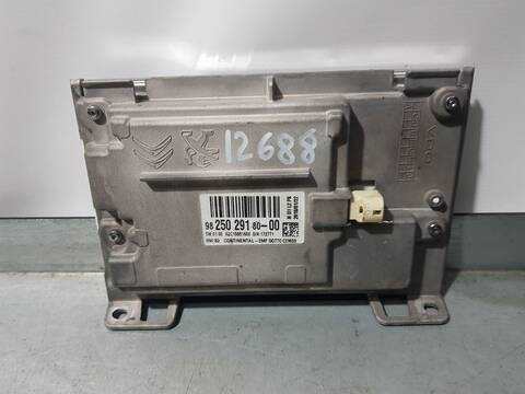 Foto 2ª: Pantalla Multifuncion Peugeot 2008 STYLE 100CV 73KW [BH02] (2018)