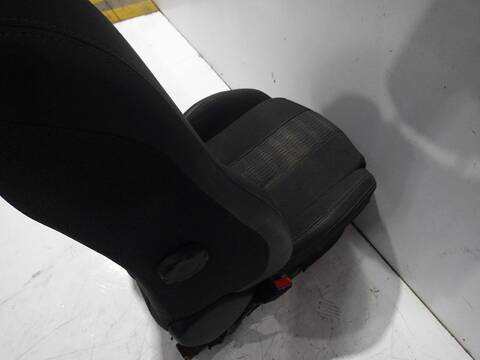 Foto 2ª: Asiento Delantero Izquierdo Peugeot 308 ACTIVE 110CV [HNZ / HNP] (2013)