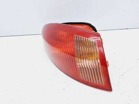 Piloto Trasero Izquierdo Alfa Romeo 147 1.6 16V CAT 105CV 77KW