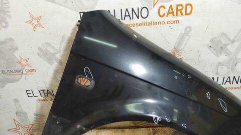 Foto 4ª: Aleta Delantera Derecha Kia Carnival 2.9 CDRI EX 144CV 106KW [J3] (2005)