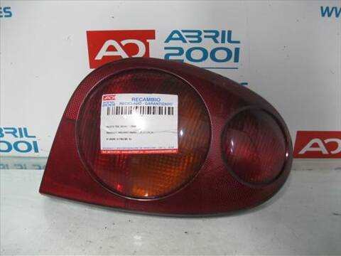 Piloto Trasero Derecho Renault Megane 1.9 DCI LM0G LM1G LM2C) 120CV 88KW II SEDAN LM0/1_)