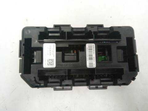 Foto 3ª: Caja Reles Fusibles Bmw Serie 3 315 320D BERLINA 184CV 135KW [N47D20C] (2014)