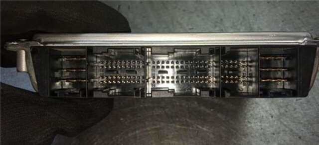 Foto 3ª: Centralita Motor ECU Audi A6 2.5 TDI [2.5 LTR. - 110 KW V6 24V TDI] [AFB]